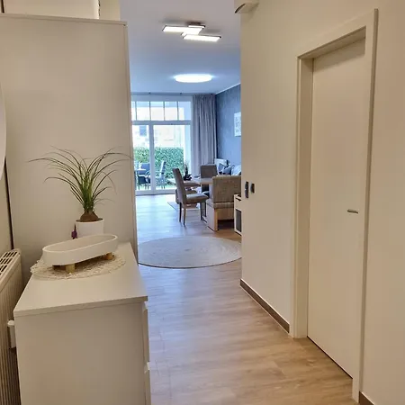 Meeresblick - 28-007 * Kuehlungsborn